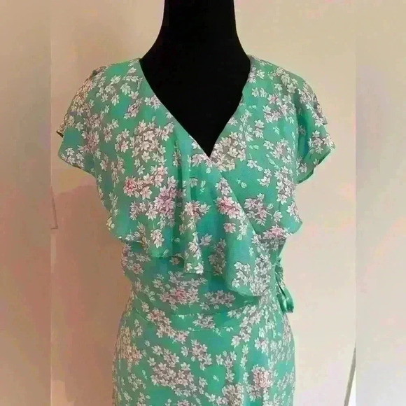 Draper James RSVP Ruffle Wrap DRESS Green Pink FLORAL - Picture 3 of 10
